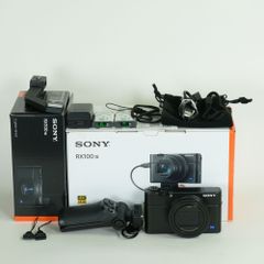 良品 | シャッター数27,679回] SONY α7 IV（ILCE-7M4） [ボディ