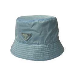 PRADA ナイロン バケットハット M ライトブルー 三角ロゴ - メルカリ