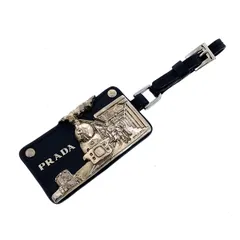 PRADA プラダ タグ型 機関車　列車 汽車 プレート  キーホルダー メンズ レザー メタル 中古のサムネイル