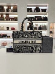 未使用に近い 激レア✨ DIOR ディオール ブックトート ミディアム