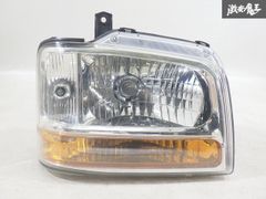 トヨタ GDH206V ハイエース 右ヘッドライト コイト 26-131 - メルカリ