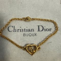 Christian Dior CDロゴハートモチーフブレスレット ゴールドカラー