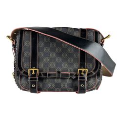 ロエベ ショルダーバッグ エレファント アナグラム キャンバス×レザー