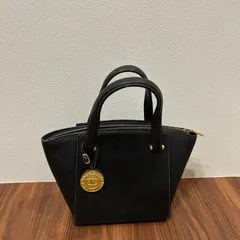 VALENTINO GARAVANI ヴァレンティノガラヴァーニ レディース ハンドバッグ フォーマルバッグのサムネイル