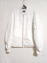 ナイキ 白 ジャンプのサムネイル