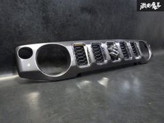 美品】ジムニーノマド JC74W 純正フロントグリル シルバー - メルカリ