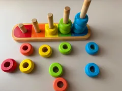 木製　知恵玩具　数のおもちゃのサムネイル
