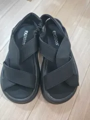 ブラック サンダル 未使用 新品 230 235 240 245 250 255のサムネイル