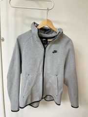 NIKE テックフリース フルジップパーカー グレー S - メルカリ