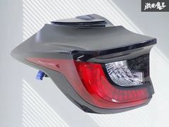 トヨタ ヤリス 左テールランプ 新品 定価15800円 - メルカリ