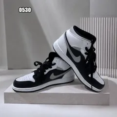 245) NIKE エア ジョーダン 1 ミッド 白 シャドウ