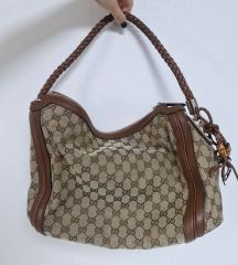 GUCCI GGキャンバス バンブータッセル ショルダーバッグ - メルカリ