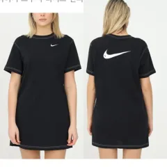 ナイキ スウッシュ スティッチ 半袖 Tシャツのサムネイル