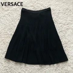 ヴェルサーチ VERSACE イタリア製 裏地シルク ニット スカート フレアスカート プリーツ Aライン ミディ丈 ひざ丈 黒 ブラック 42 ML相当 エレガント 上品 高級 ゴージャス パーティー お呼ばれ フォーマル 美品のサムネイル