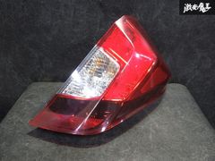 HONDA フィット 右テールランプ 「GP5」 - メルカリ