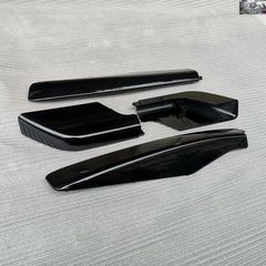 クロスビー ドアスプラッシュガードパネル SUZUKI 車部品 黒色 4点
