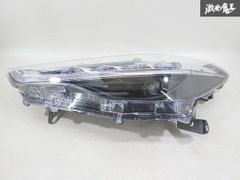 トヨタカローラクロスZSG10/ZVG11ヘッドライト右側HASCO16-177 - メルカリ