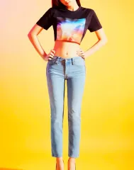Calvin Klein Jeans(カルヴァンクラインジーンズ) ジェニ 雑誌 マガジン Magazine 撮影 半袖 Tシャツ
