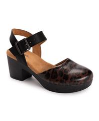 무크룩스 레이디스 슈즈 펌프스 MUK LUKS Womens Merritt Closed Toe Quarter Strap Shoe Leopard black 블랙