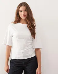 モンキ レディース トップス Tシャツ Monki cinched top White ホワイトのサムネイル