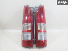 トヨタ 200系ハイエース 純正右テールランプ KOITO 26-120 - メルカリ