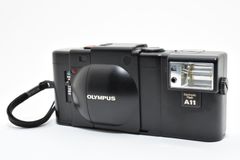 7601 【良品】 Olympus Xa + Flash A11 Rangefinder Film Camera
