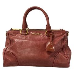 miu miu ヴィッテロルクス ワインレッドハンドバッグ - メルカリ