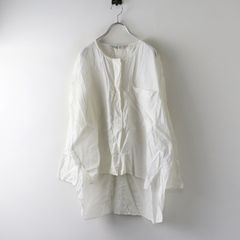 tumugu: ツムグ バンドカラー長袖シャツ ギャザー オフホワイト 日本製 