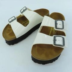早い者勝ち！新品！定価以下！ アンダーカバー×ビルケンシュトックスタッズサンダル 早い者勝ち！新品！定価以下！ アンダーカバー×ビルケンシュトック