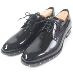 美品】VALENTINO GARAVANI 本革スタッズ43〈定価17.5円〉 - メルカリ