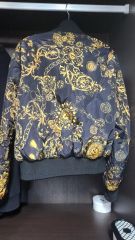イ*君様 ベルサーチ VERSACE 虎柄 ブラック ジャンバー - メルカリ