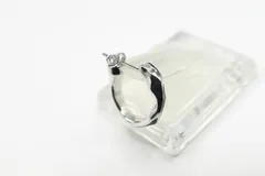 新品 未使用 ライオンハート ブリリアントカット ピアス エポキシ