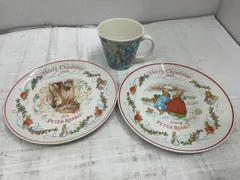 送料無料h14947 WEDGWOOD ウエッジウッド ピーターラビット 1997 クリスマス プレート 皿 マグカップ セットのサムネイル