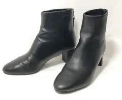 【228852】【軽量】【履きやすい】 Odette e Odile オデットエオディール  レザー　ショートブーツ　ジッパーフライ　ヒール　23.5cm  ・ ブラックのサムネイル
