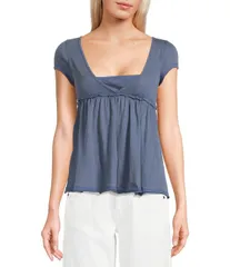 アーバンアウトフィッターズ レディース トップス シャツ BDG Urban Outfitters Tina Short Sleeve Babydoll Top Blue ブルーのサムネイル