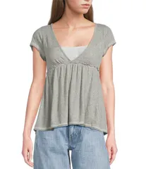 アーバンアウトフィッターズ レディース トップス シャツ BDG Urban Outfitters Tina Short Sleeve Babydoll Top Grey グレーのサムネイル