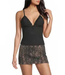 アーバンアウトフィッターズ レディース トップス シャツ レーストリム レース ニット BDG Urban Outfitters Adore Lace Trim Knitank Top Black ブのサムネイル
