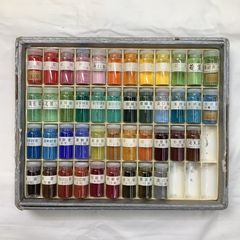 デリカビーズセット 249本 透明アクリルケース入り - メルカリ