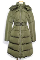 MONCLER モンクレール 衣類 AGOT GIUBBOTTOダウン 衣料品 F20931D50700 C0068 ダウンジャケット ナイロン レディース【中古】のサムネイル