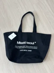 ミセキSEOUL ソウル ロゴ ショッパーバッグ ブラック (タグ O)のサムネイル