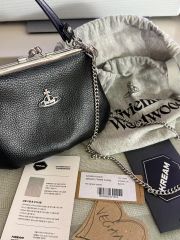 匿名配送・新品未使用】Vivienne Westwood 青山店限定 グラニー - メルカリ