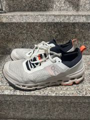 On Running (オン): Cloudswift Youth 23.0 - メルカリ