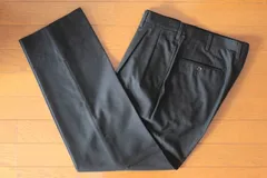 【美品】PAPAS パパス L 漆黒ドスキンスラックス 日本製 ウール100% ツータック 黒 高級スラックス 使用感少ない美品のサムネイル