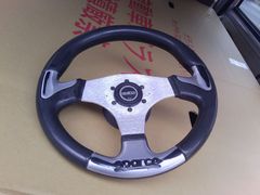 D1 SPEC スポーツステアリング 32cm 社外ハンドル ホーンボタン付