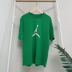 ナイキジョーダン ジャンプマン グリーン半袖Tシャツのサムネイル