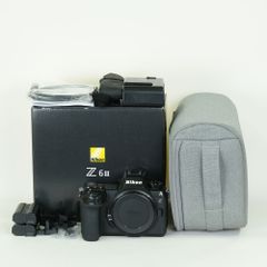 Nikon Z6Ⅲ カメラ本体+純正バッテリー - メルカリ