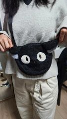 gen aiba モンスター バッグ ショルダー ぬいぐるみバッグ - メルカリ