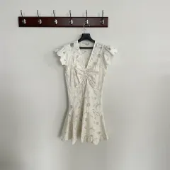 サンドロ 白 ブラジル 刺繍 レース ミニ ワンピース SOLO地獄 スルギ(SEULGI) ワンピースのサムネイル