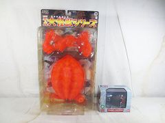 40周年記念品 ウルトラマン バルタン星人 ゴールドver. - メルカリ