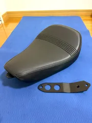 美品　Harley-Davidson ハーレー シート 純正シート  XL スポーツスター　XL1200X フォーティエイト　P52000198のサムネイル